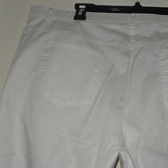 Ruby Rd. White Pants - Picture 4 of 6